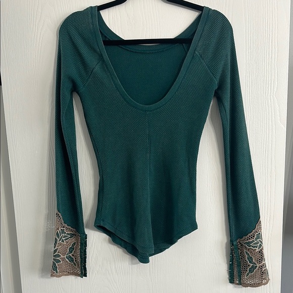 Free People Green Fitted Embellished Top - Picture 2 of 5
